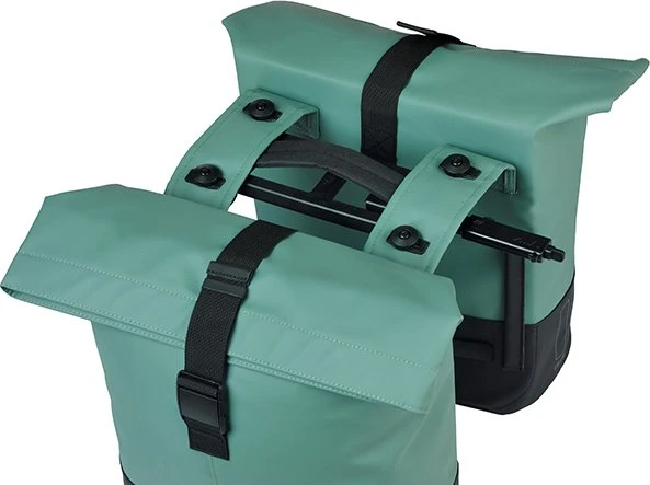 Basil Cove Doppeltasche MIK Gepäcktasche silvergreen/black