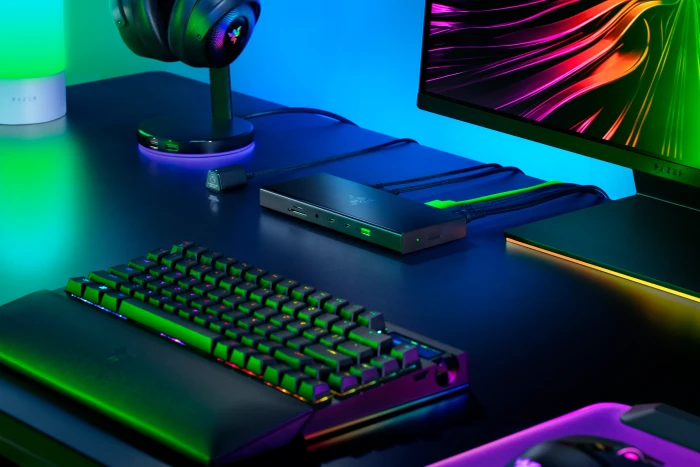 Razer USB 4 Dock, schwarz, EU, USB4 [Buchse]