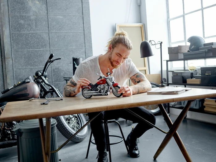 LEGO Creator Expert - Harley-Davidson Fat Boy