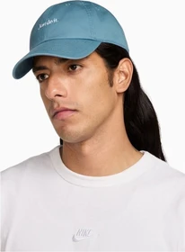 Nike Club unstrukturierte JDI Kappe smoky blue/white