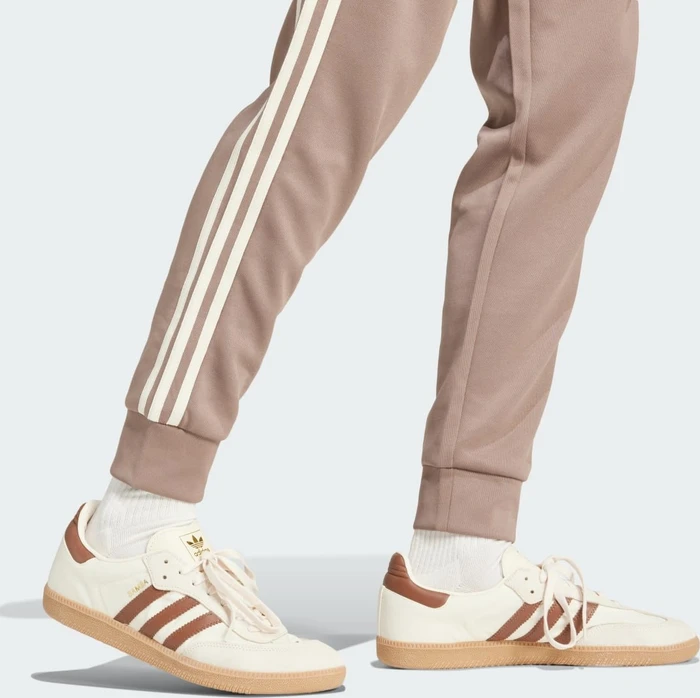adidas Adicolor Classics SST Trainingshose lang trace brown (Herren)