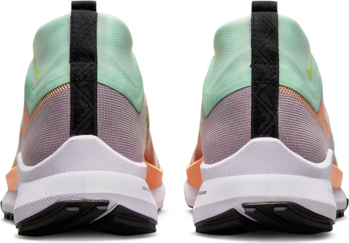 Nike React Pegasus Trail 4 Gore-Tex purple smoke/enamel green/ghost green/peach cream (Damen)