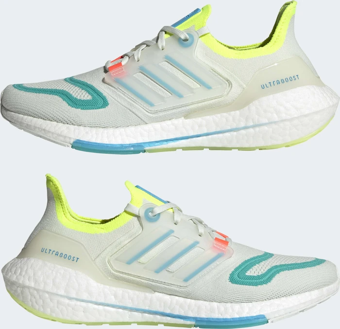 adidas Ultraboost 22 white tint/sky rush/mint rush (Herren)