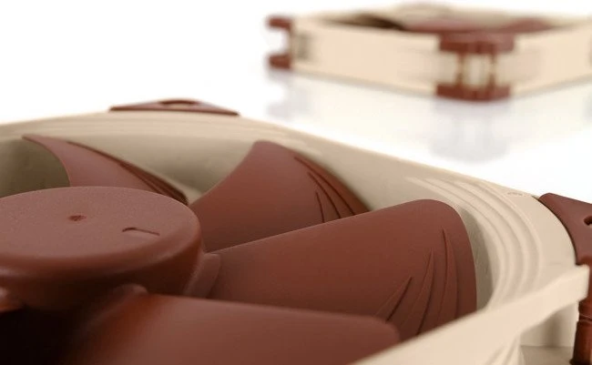Noctua NF-A14 5V, 140mm