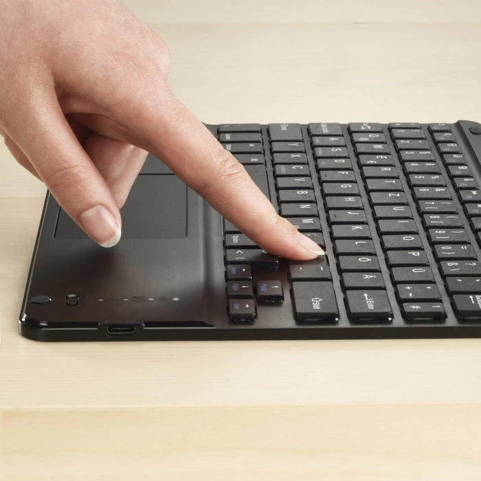 Hama Tablet Case Premium mit Tastatur 9.5-11", schwarz