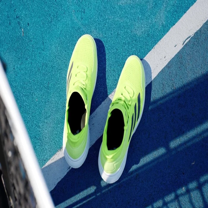 adidas Ubersonic 4 lucid lemon/aurora black/crystal jade (Junior)
