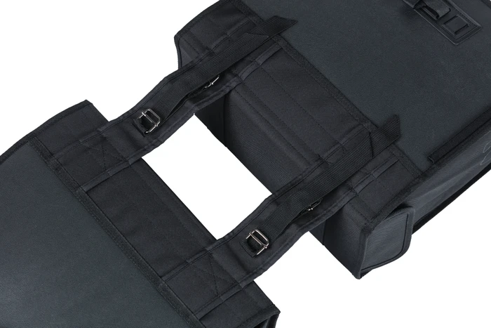 Basil Tour XL Gepäcktasche schwarz