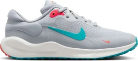 Nike Revolution 7 wolf grey/bright crimson/summit white/dusty cactus (Junior)