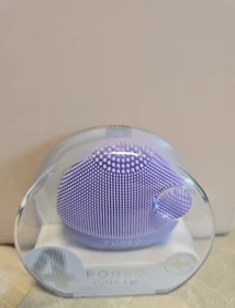 Foreo Luna 4 Go Gesichtsreinigungsbürste lavender