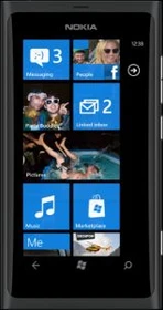 Nokia Lumia 800 mit Branding