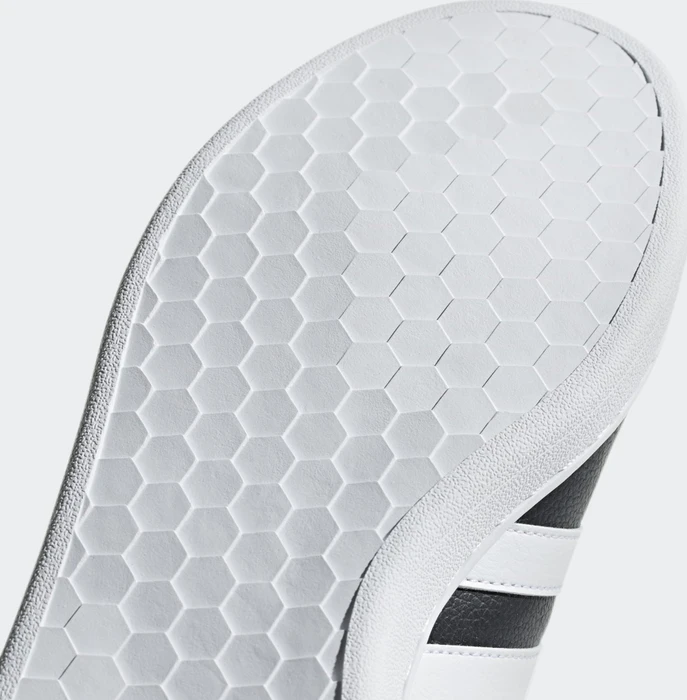 adidas Grand Court core black/cloud white