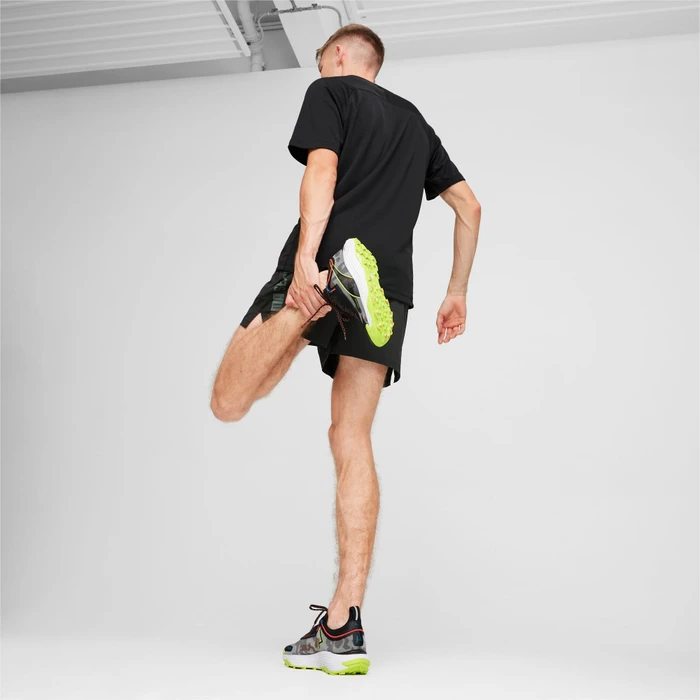 Puma Voyage NITRO 3 puma black/lime pow/active red (Herren)