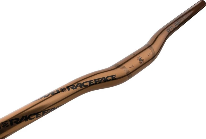 RaceFace Atlas 31.8mm/13mm/4° up/8° back Riser Lenker 785mm schwarz