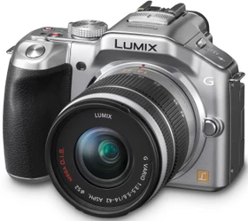 Panasonic Lumix DMC-G5 silber mit Objektiv Lumix G Vario 14-42mm 3.5-5.6 II ASPH OIS