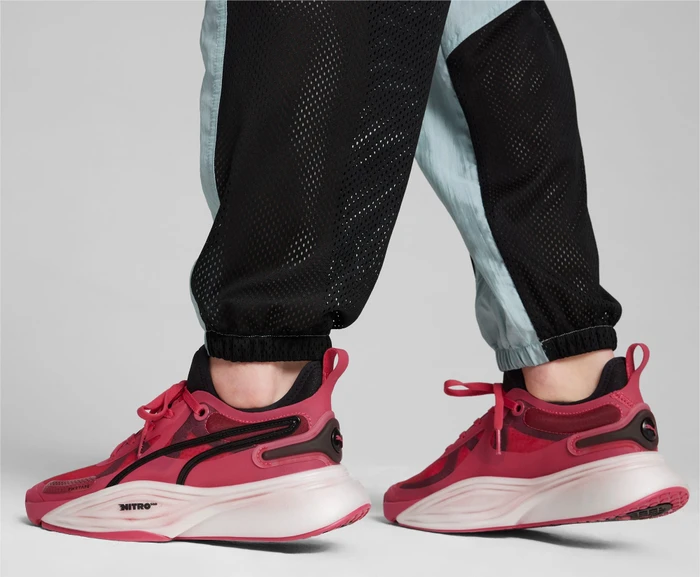 Puma PWR Nitro SQD garnet rose/puma black (Damen)