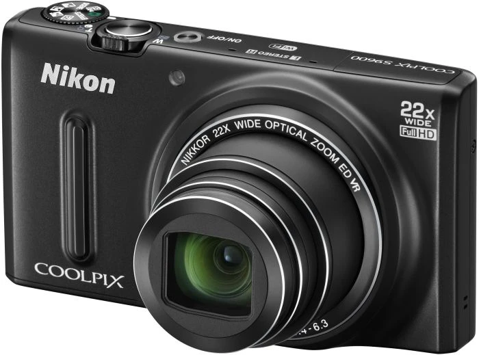 Nikon Coolpix S9600 schwarz