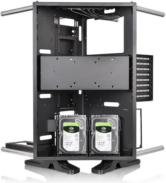 Thermaltake Core P90, schwarz, Glasfenster