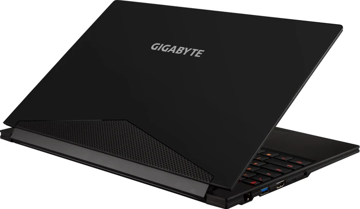 GIGABYTE AERO 15 Classic SA, Core i7-10750H, 16GB RAM, 512GB SSD, GeForce GTX 1660 Ti, DE