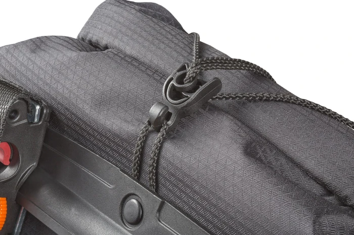 Vaude Aqua Front Light Duo Gepäcktasche chute green