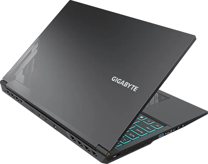 GIGABYTE G5, Core i5-13500H, 16GB RAM, 512GB SSD, GeForce RTX 4050, DE
