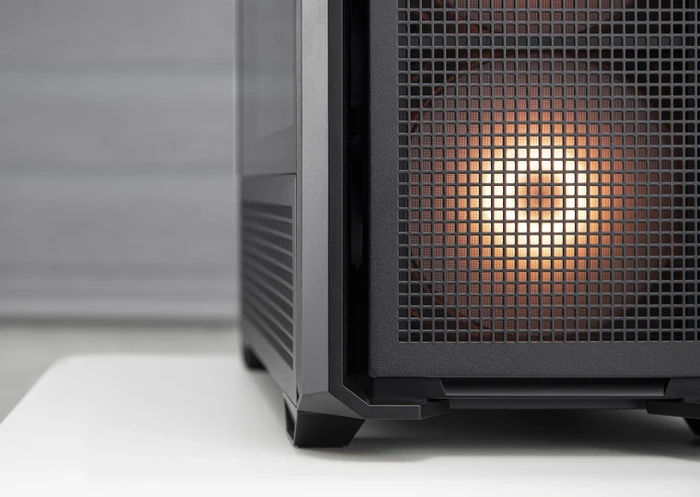 Cougar MX600 RGB, Glasfenster