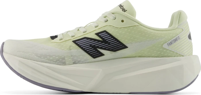 New Balance FuelCell Rebel v5 pistachio butter/sea salt (Damen)