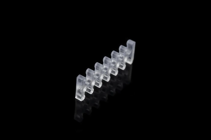 Alphacool Eiskamm X12 Kabelkamm 3mm, klar, 4er-Pack