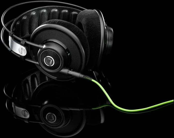 AKG Q701 schwarz