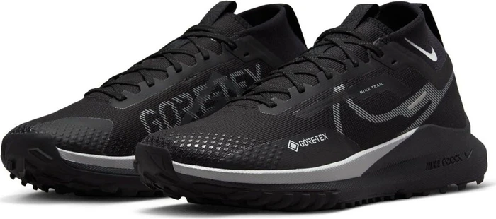 Nike React Pegasus Trail 4 Gore-Tex black/reflect silver/wolf grey (Herren)