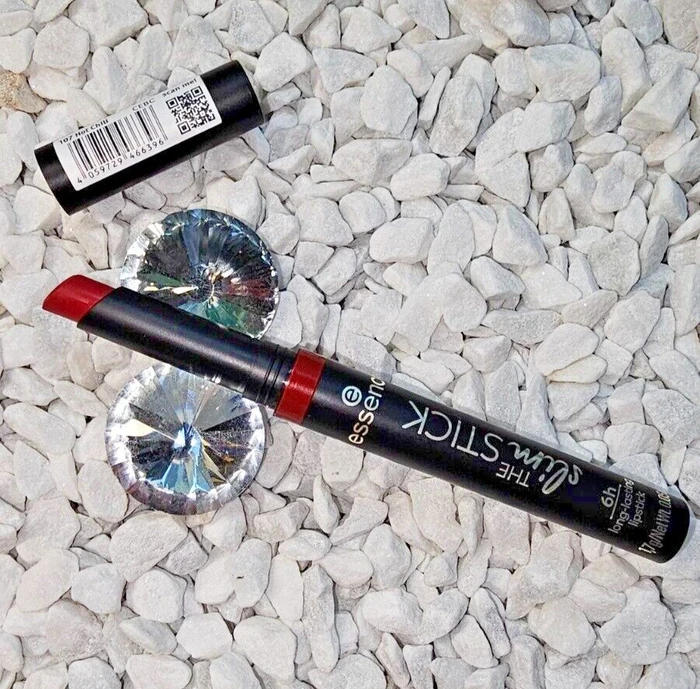 Essence The Slim Stick Lippenstift 107 hot chili, 1.7g