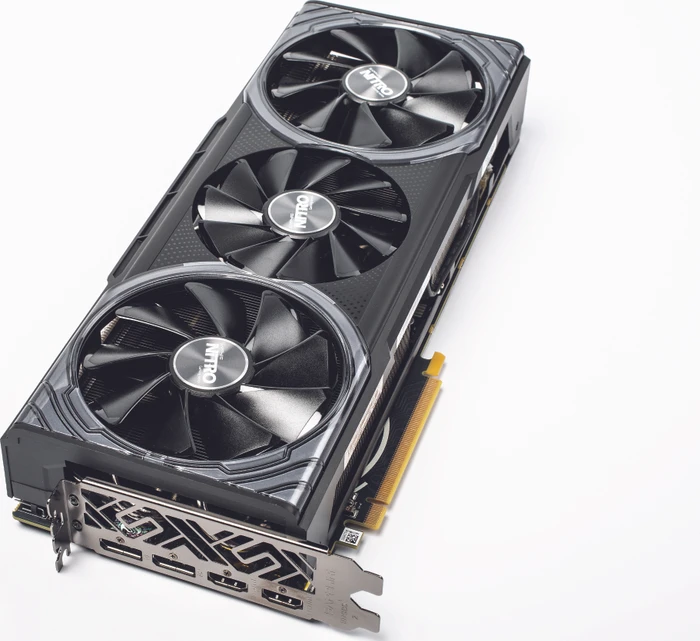 Sapphire Nitro+ Radeon RX Vega 64, 8GB HBM2, 2x HDMI, 2x DP, full retail