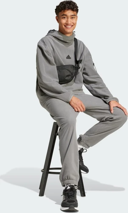 adidas City Escape Polar Fleece Trainingshose lang grey four (Herren)