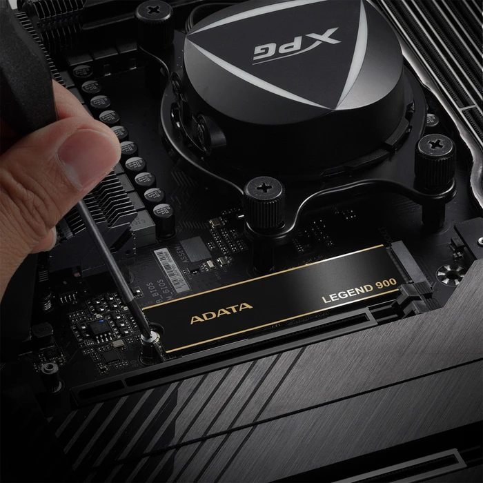 ADATA LEGEND 900 2TB, M.2 2280 / M-Key / PCIe 4.0 x4, Kühlkörper