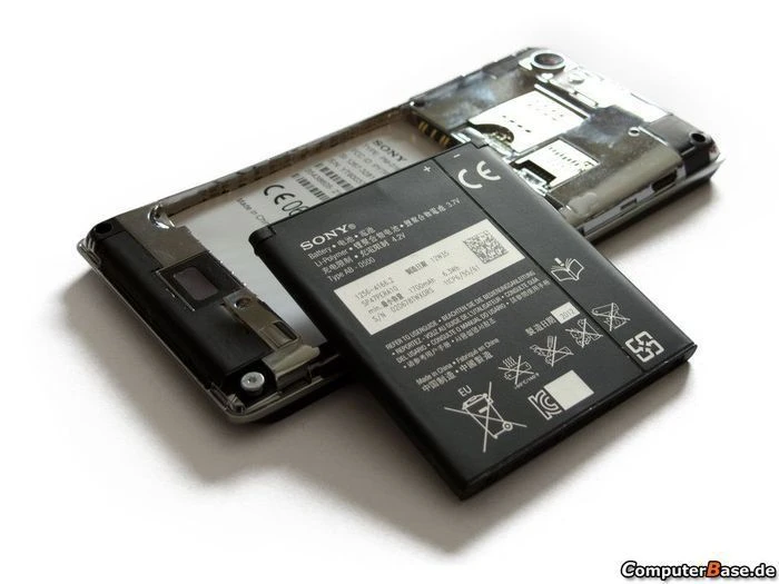 Sony Xperia J rosa
