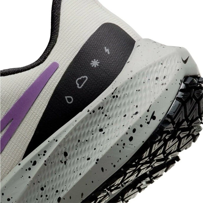 Nike Air Zoom Pegasus 39 Shield light bone/cobblestone/dark smoke grey/vivid purple (Damen)