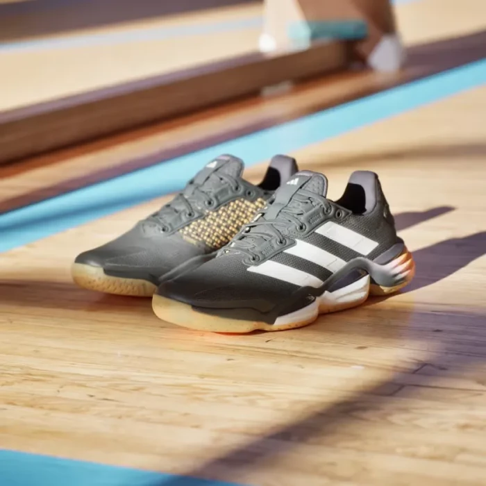 adidas Stabil 16 Indoor core black/zero metalic/aurora black (Damen)