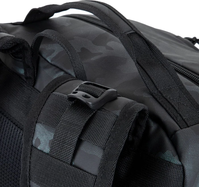 RivaCase 7661 Sherwood ECO 17.3" Laptop-Rucksack, navy camo