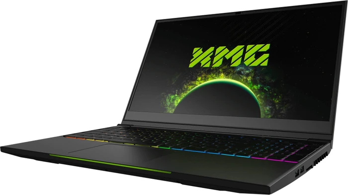 Schenker XMG NEO 15-M18thr, Core i7-8750H, 8GB RAM, 256GB SSD, GeForce GTX 1060, DE