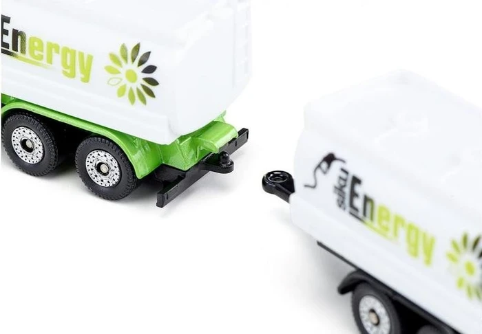 SIKU LKW mit Tankwagenaufbau und Anhänger