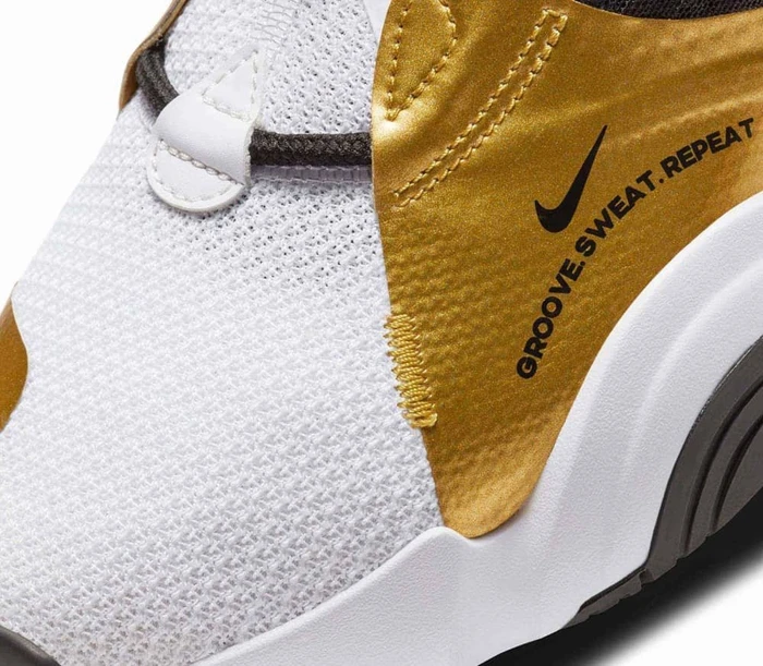 Nike SuperRep Groove white/metallic gold coin/black (Damen)