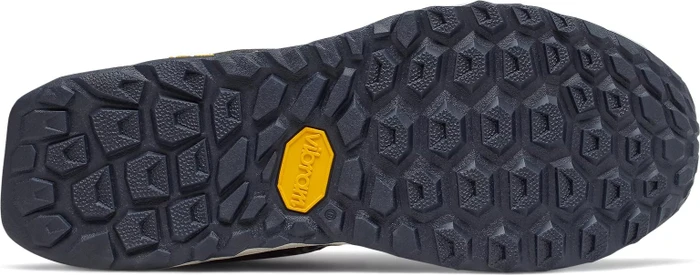 New Balance Fresh Foam Hierro v6 black spruce/timberwolf (Herren)