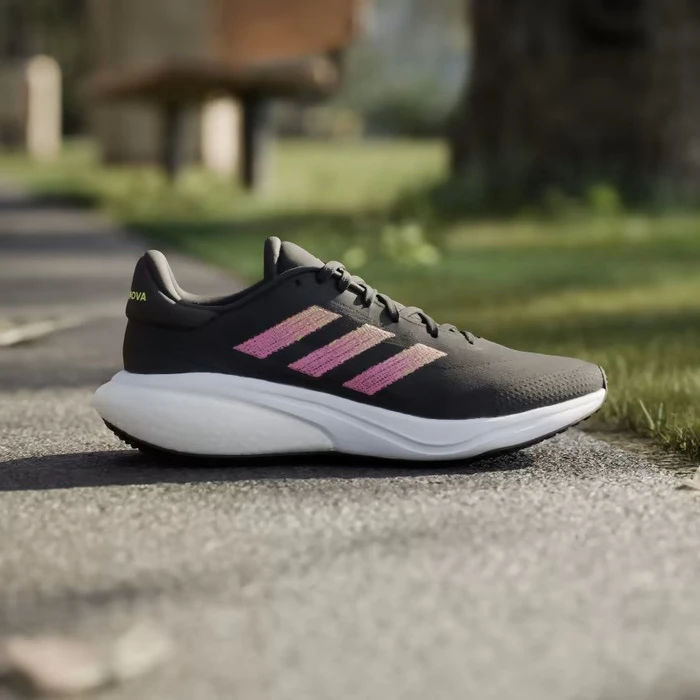 adidas Supernova 3 core black/pink fusion/lucid lemon (Damen)