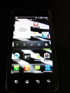 LG Optimus Speed P990 mit Branding
