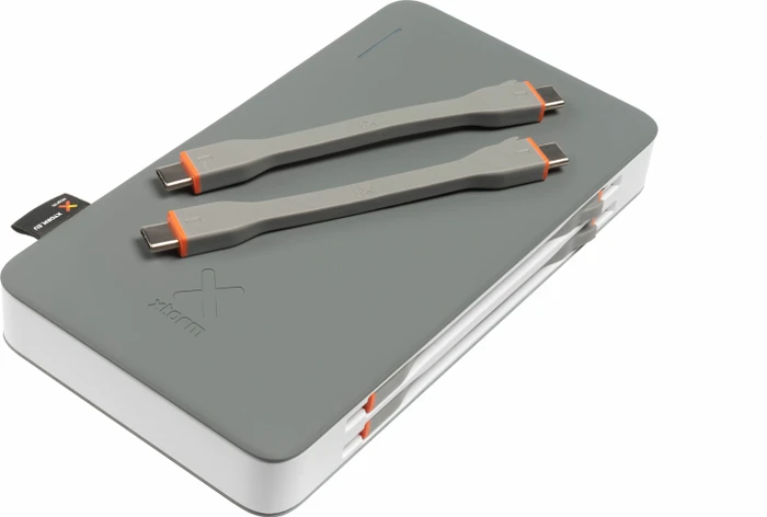 Xtorm Power Bank Rover 20000 weiß/grau