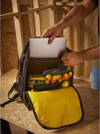 Stanley 15.6" Laptop- und Werkzeugrucksack schwarz/gelb