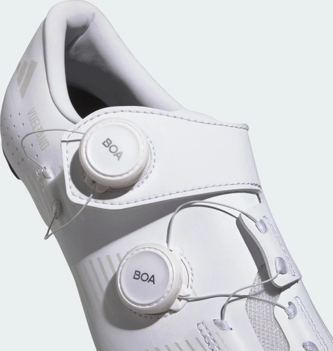 adidas Vueltano Carbon cloud white/crystal white/core black