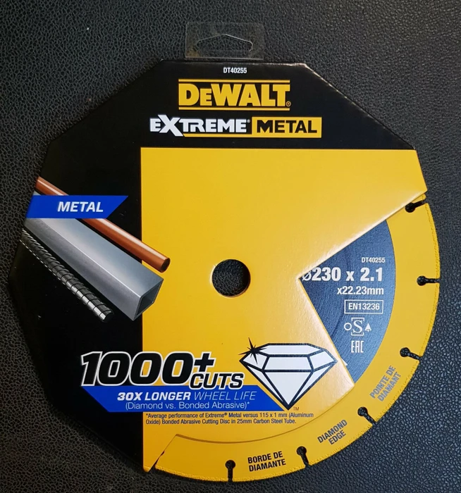 DeWalt DT40255 Extreme Metal Diamanttrennscheibe, 230x1.5x22.23mm, 1 Stück