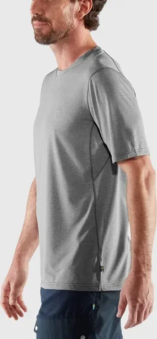 Fjällräven Abisko Day Hike Funktionsshirt kurzarm shark grey (Herren)
