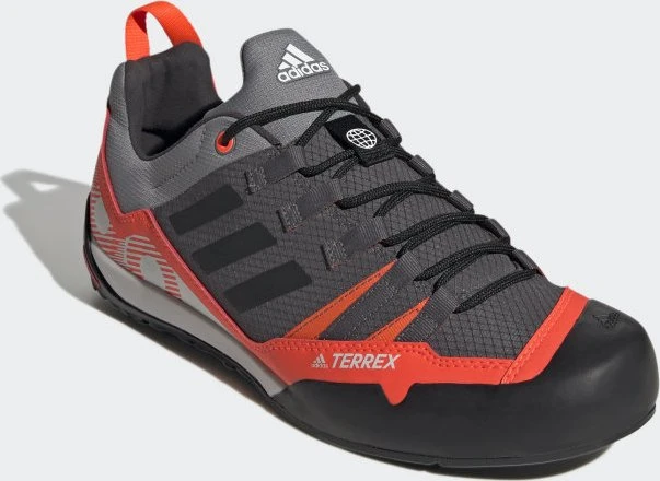 adidas Terrex Swift Solo grey five/core black/solar red