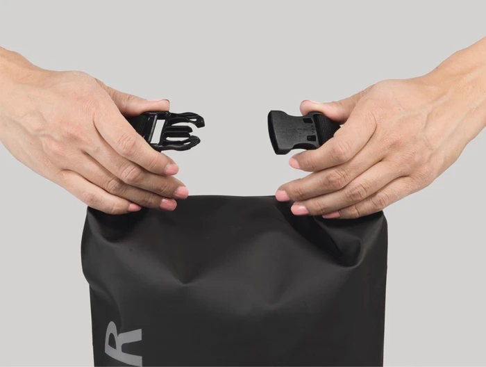 Hama Outdoor 10L Kameratasche schwarz